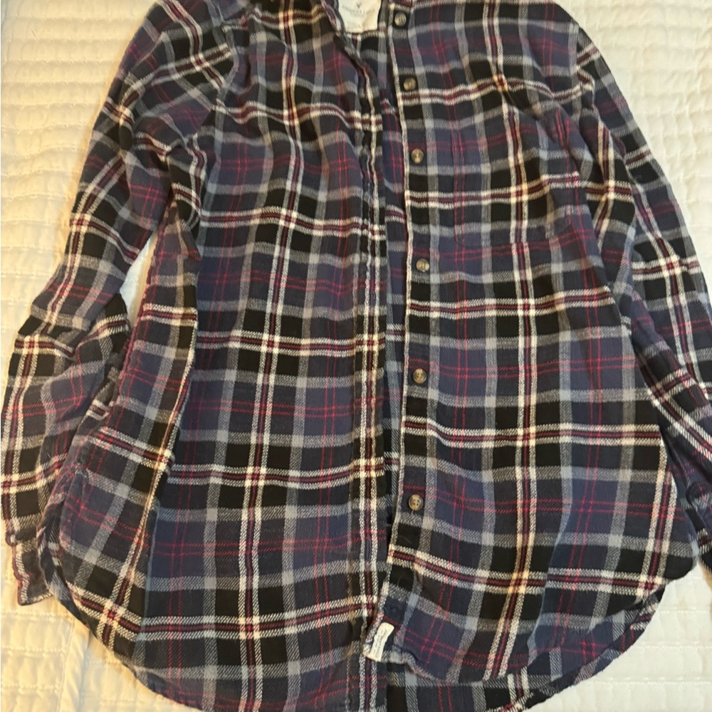 American Eagle Outfitters Plaid Button Down Shirt - Blue red white plaid